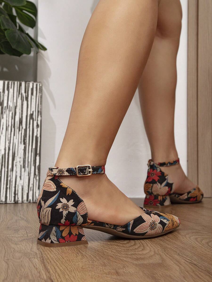 Peyton - Elegant Floral Flats