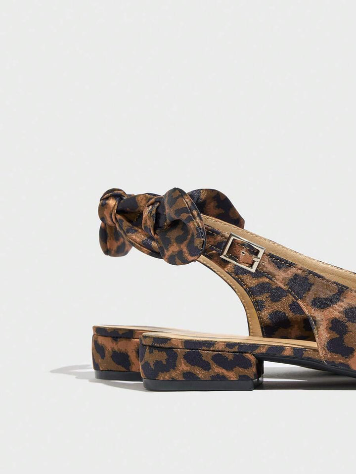 Cleo - Chic Leopard Print Flats