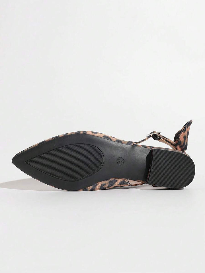 Cleo - Chic Leopard Print Flats